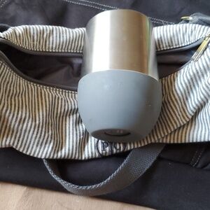 Pampered chief wine tumblers and bottle bag